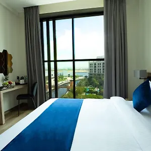 Hotel Grand Kingsgate Jaddaf Waterfront By Millennium