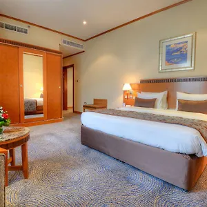 Hotel Golden Tulip Al Barsha, Dubai
