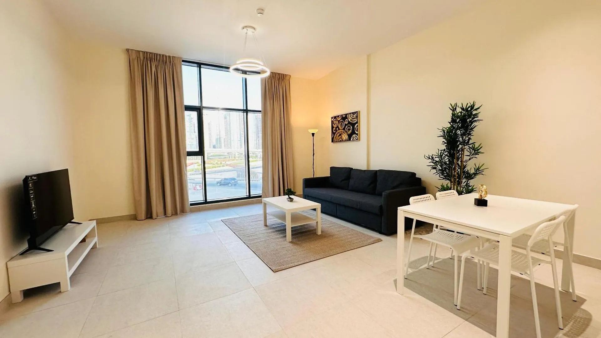 **** Hotel Sunday Sheikh Zayed Road Concord Tower By Belvilla Dubai United Arab Emirates