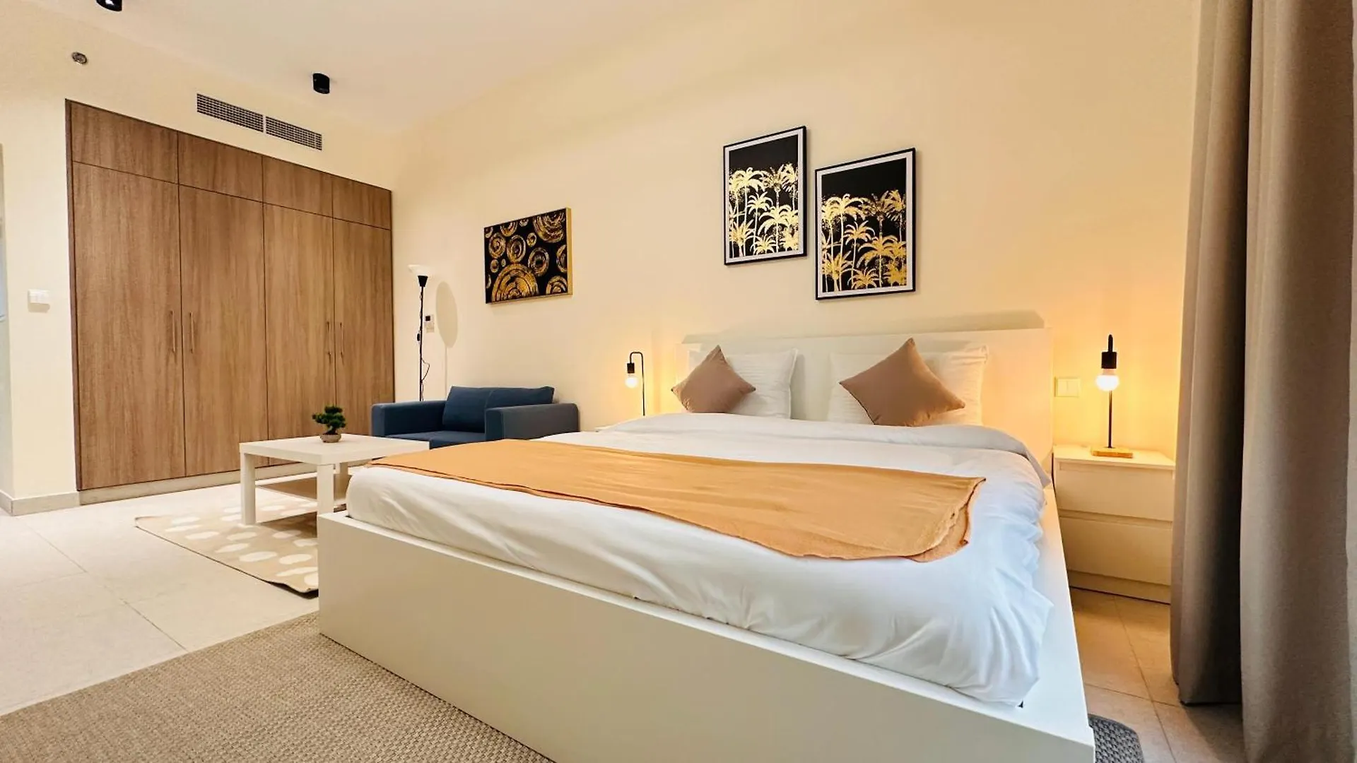 **** Hotel Sunday Sheikh Zayed Road Concord Tower By Belvilla Dubai United Arab Emirates